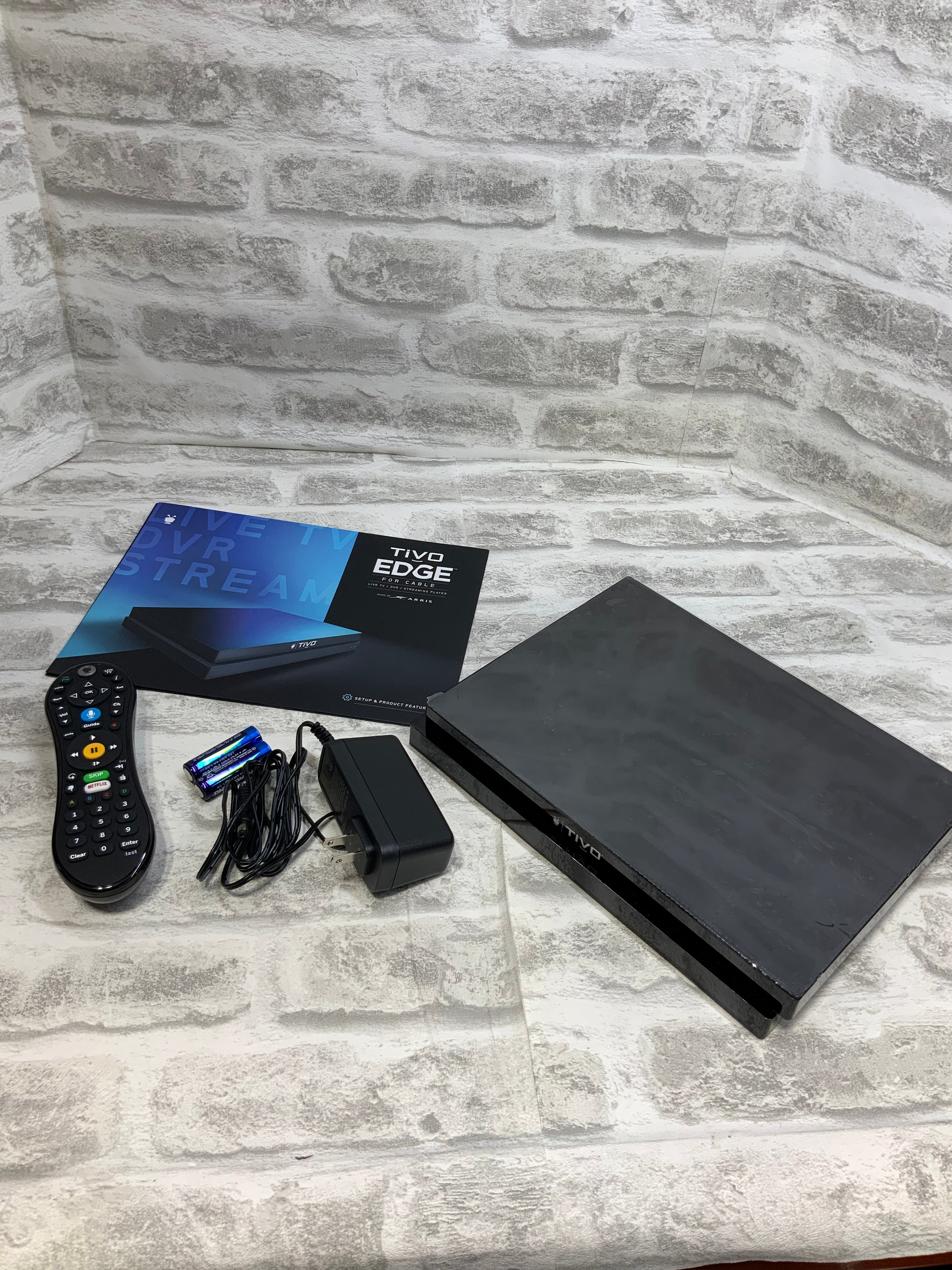 TiVo Edge for Cable | Cable TV, DVR and Streaming 4K UHD Media Player (7524015505646)